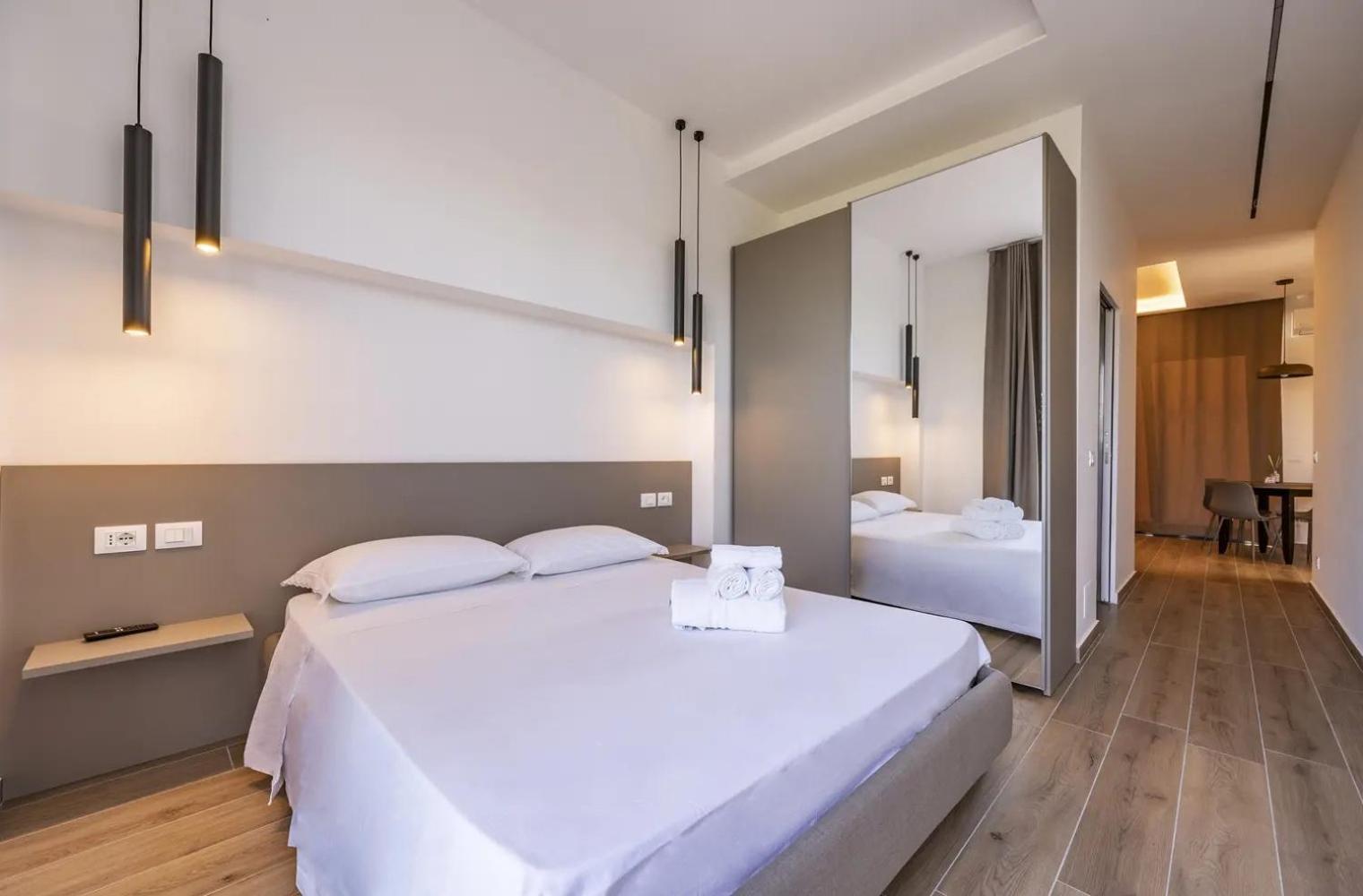 La Brisa Apart otel Capo dʼOrlando Dış mekan fotoğraf